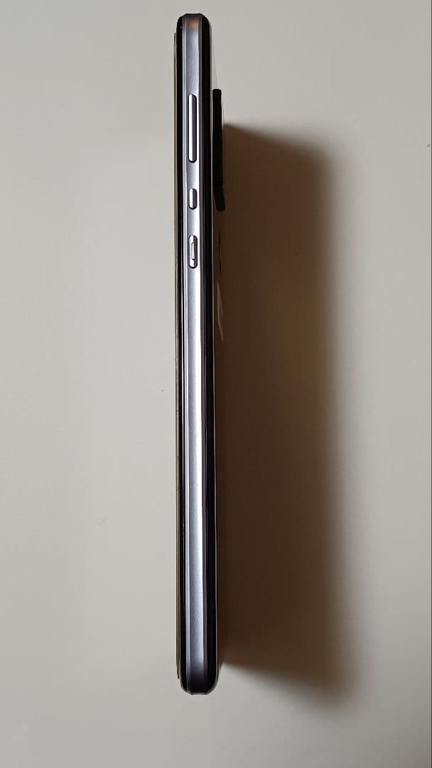 SHARP AQUOS スマートフォン パープル