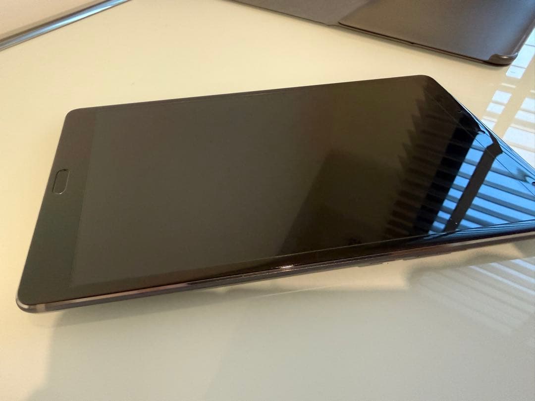 HUAWEI MediaPad M5 8.4インチ LTE SHT-AL09