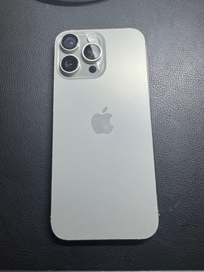 T*k様 iPhone 16 pro max 256GB