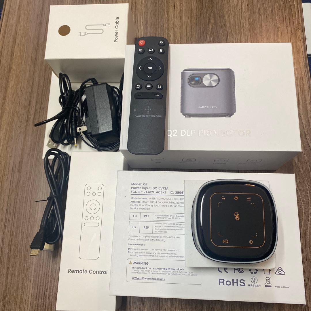 WIMIUS コンパクトプロジェクター 本体 Q2