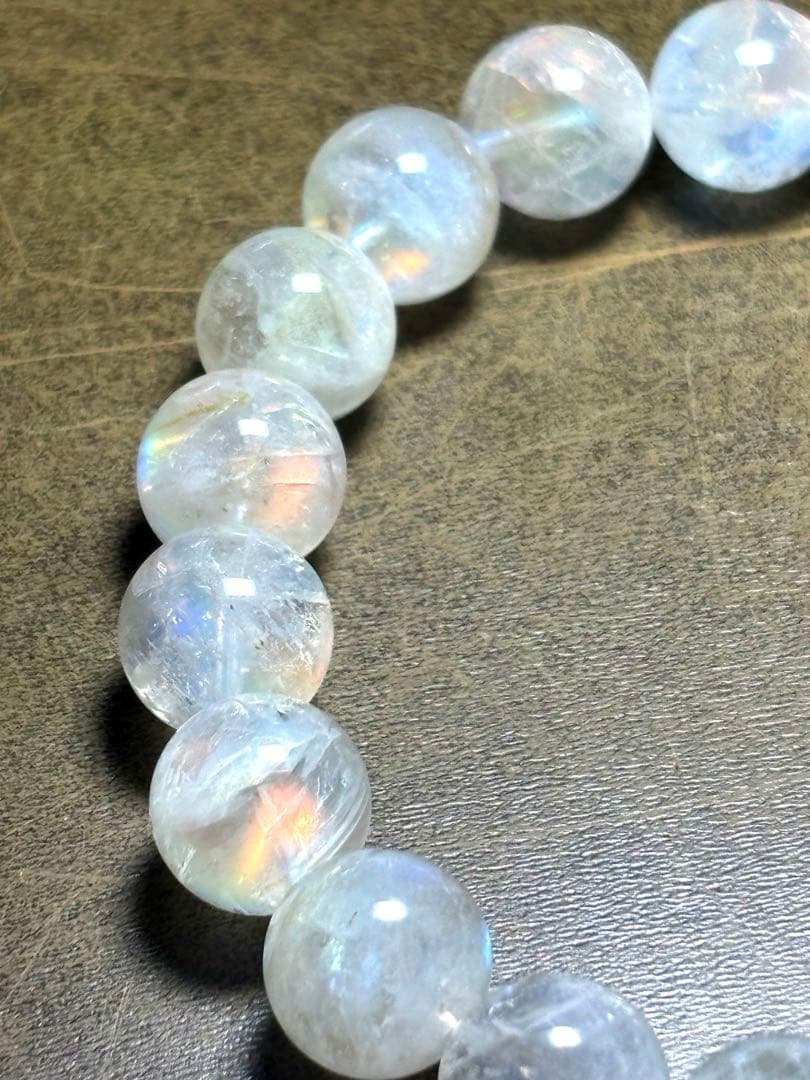 大玉希少　レインボームーンストーンブレスレット11.1㎜（新品未使用）虹色シラー