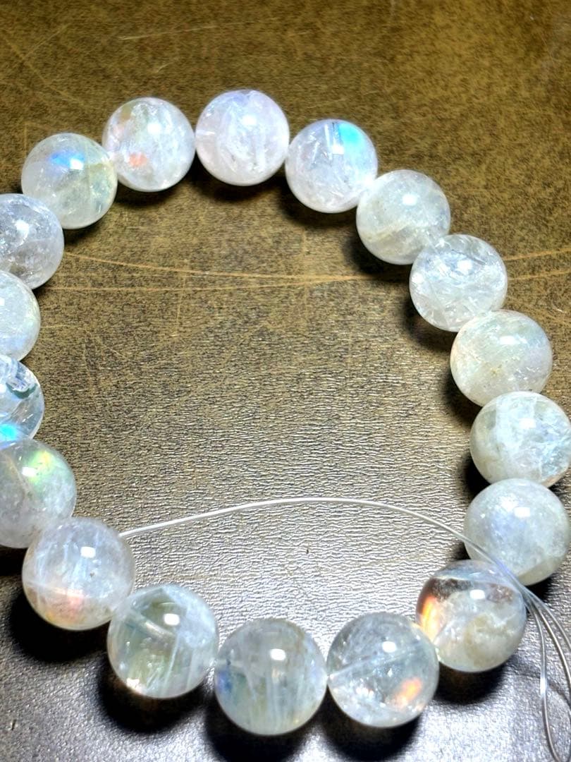 大玉希少　レインボームーンストーンブレスレット11.1㎜（新品未使用）虹色シラー