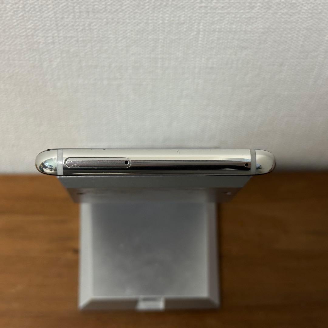 Samsung Galaxy S8+ アークティックシルバー SCV35