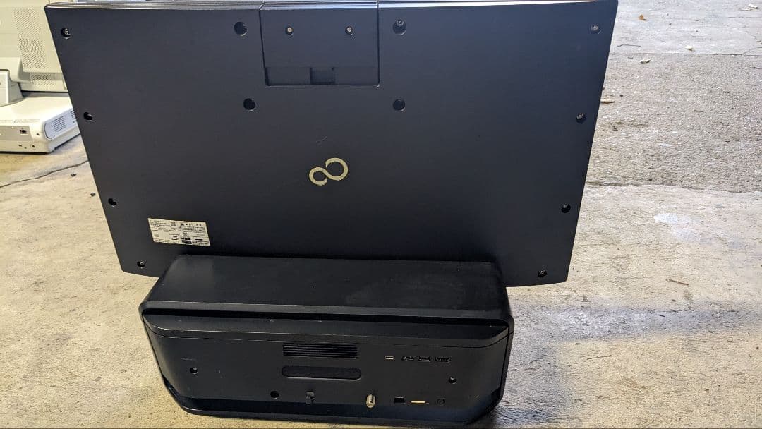 Windowsデスクトップ FUJITSU ESPRIMO FH90/A3 i7