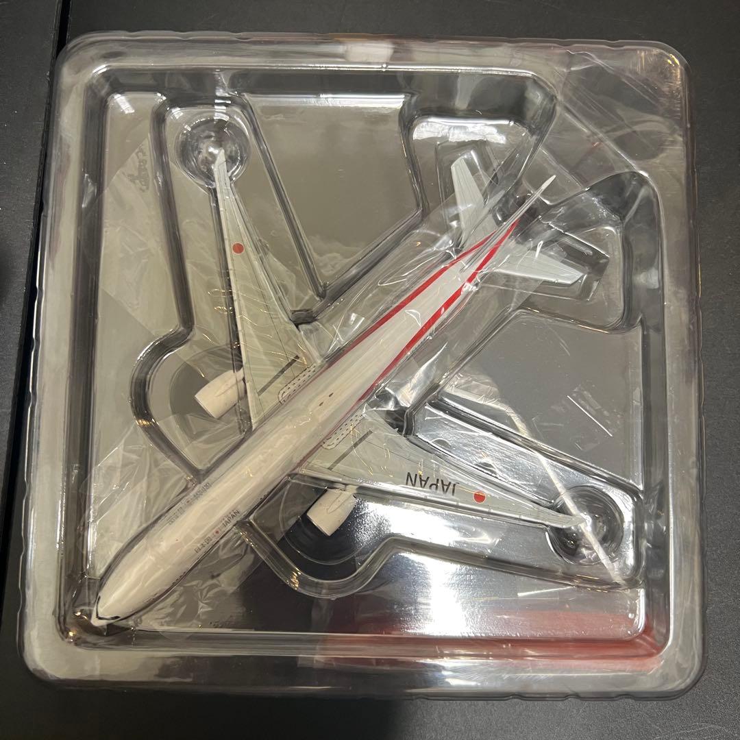 匿名配送❗️高市総理搭乗　政府専用機　B777-300ER スタンド　台座あり