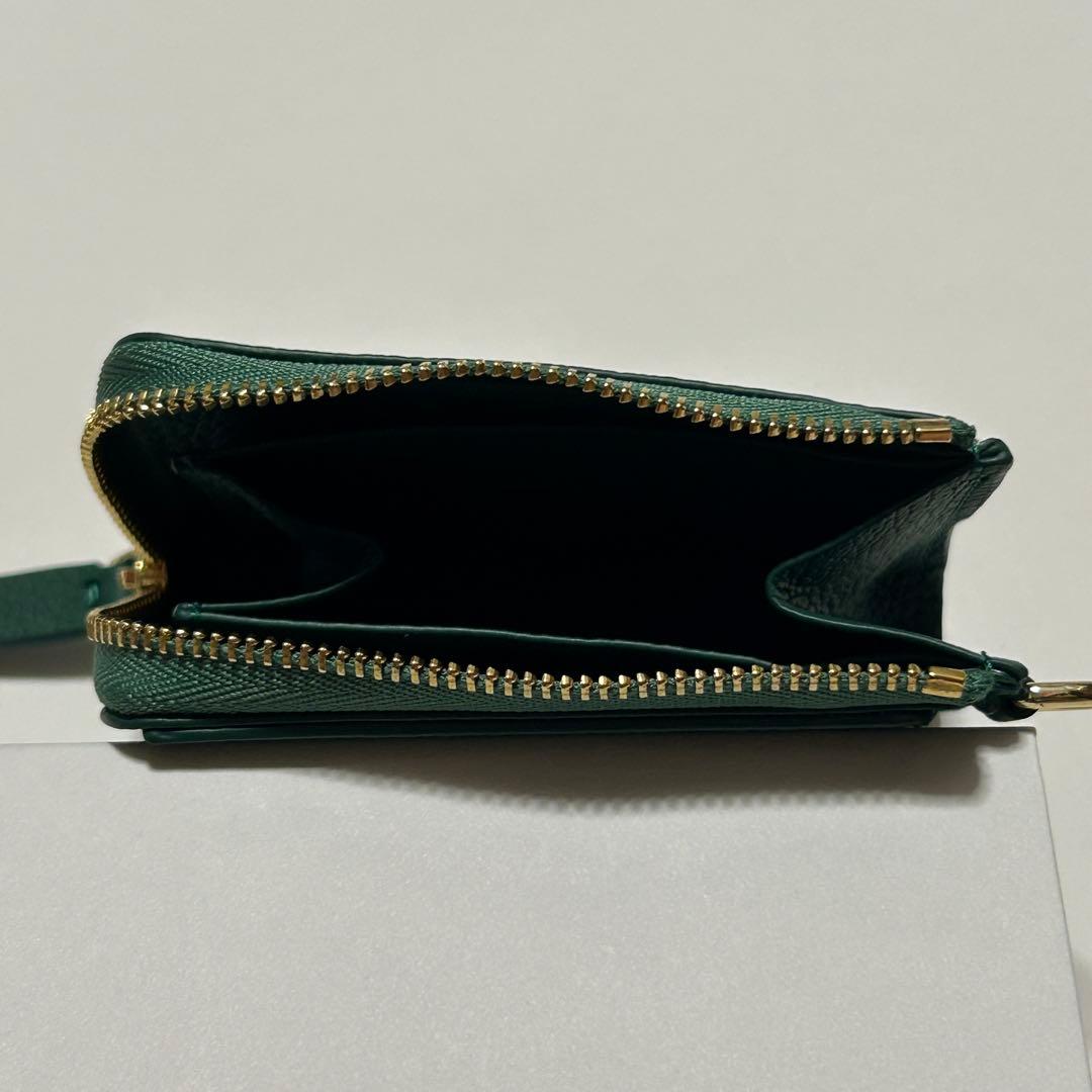 【新品】デミュウDEMIU スマホケース グリーン iPhone13