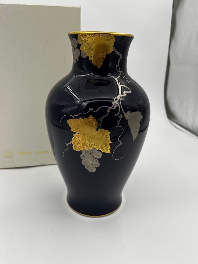 大倉陶園　葡萄　28cm 花瓶 中古品