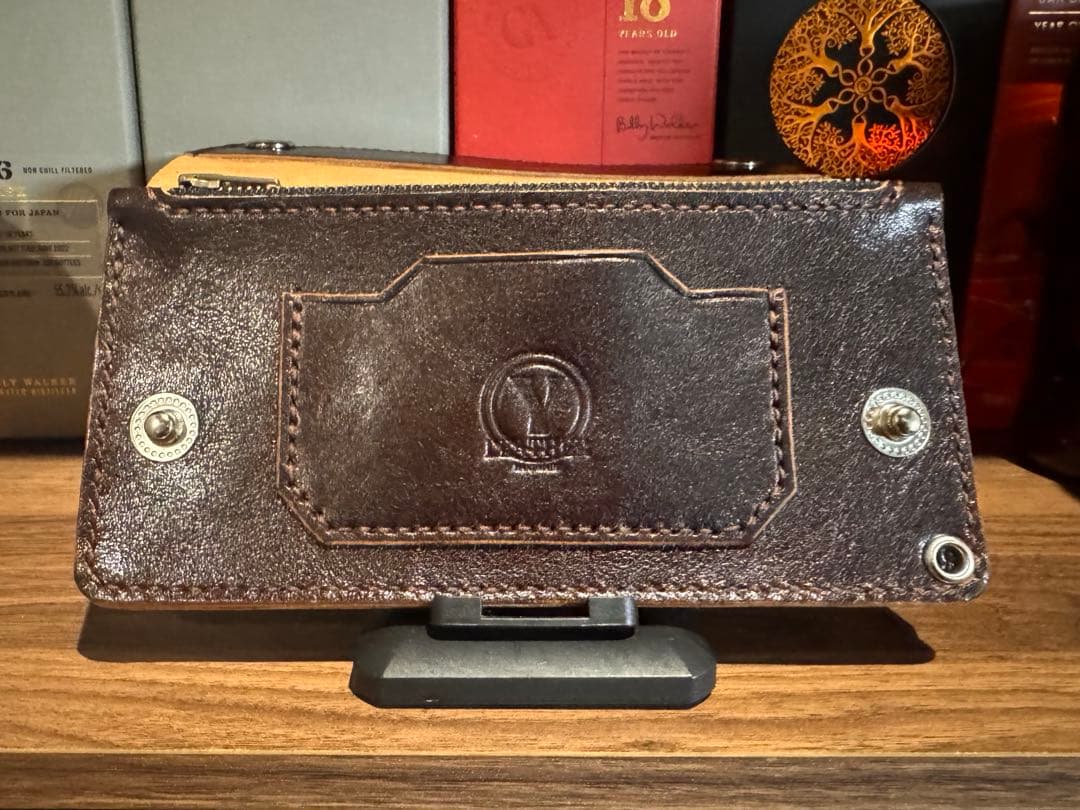 トラッカーウォレット　長財布　ブルチャートルシード ブラウン