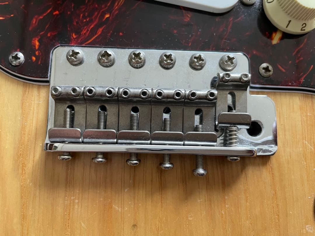 高音質　高品質　ストラトタイプ　コンポーネント カスタム　ギター　guitar