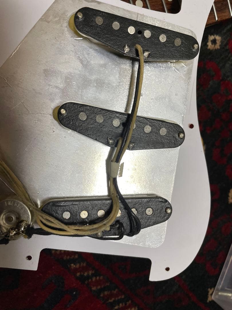 高音質　高品質　ストラトタイプ　コンポーネント カスタム　ギター　guitar