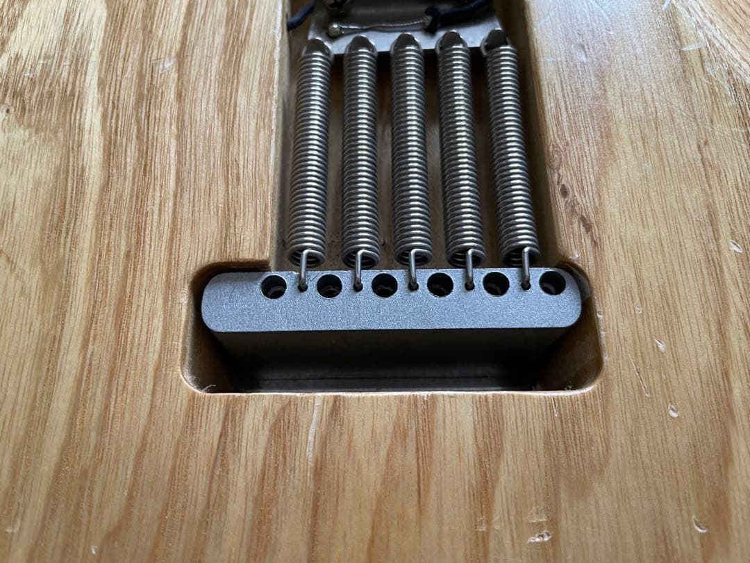 高音質　高品質　ストラトタイプ　コンポーネント カスタム　ギター　guitar