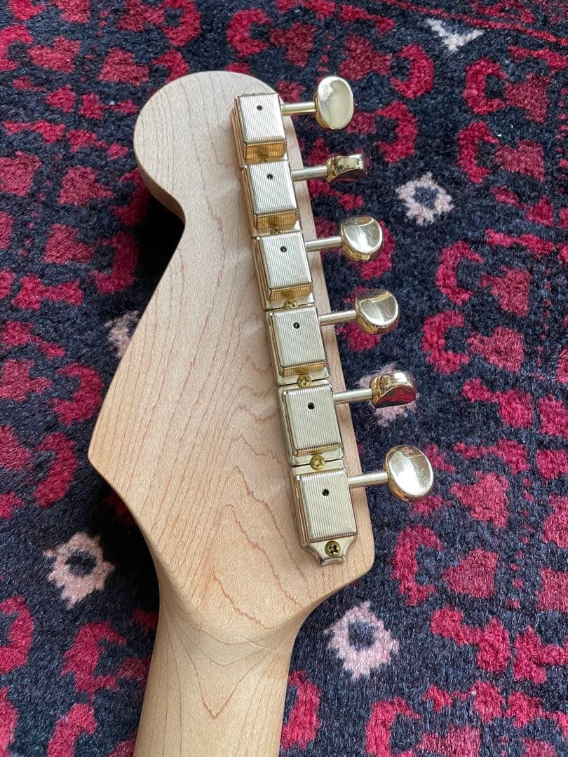 高音質　高品質　ストラトタイプ　コンポーネント カスタム　ギター　guitar