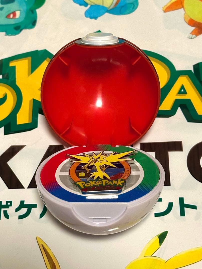 ポケパークカントー　サンダーピンバッジ
