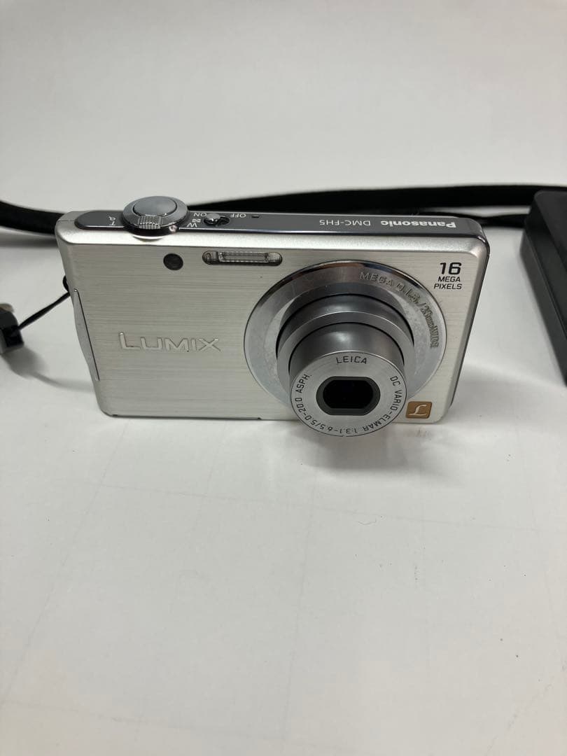 Panasonic LUMIX DMC-FH5 デジタルカメラ シルバー
