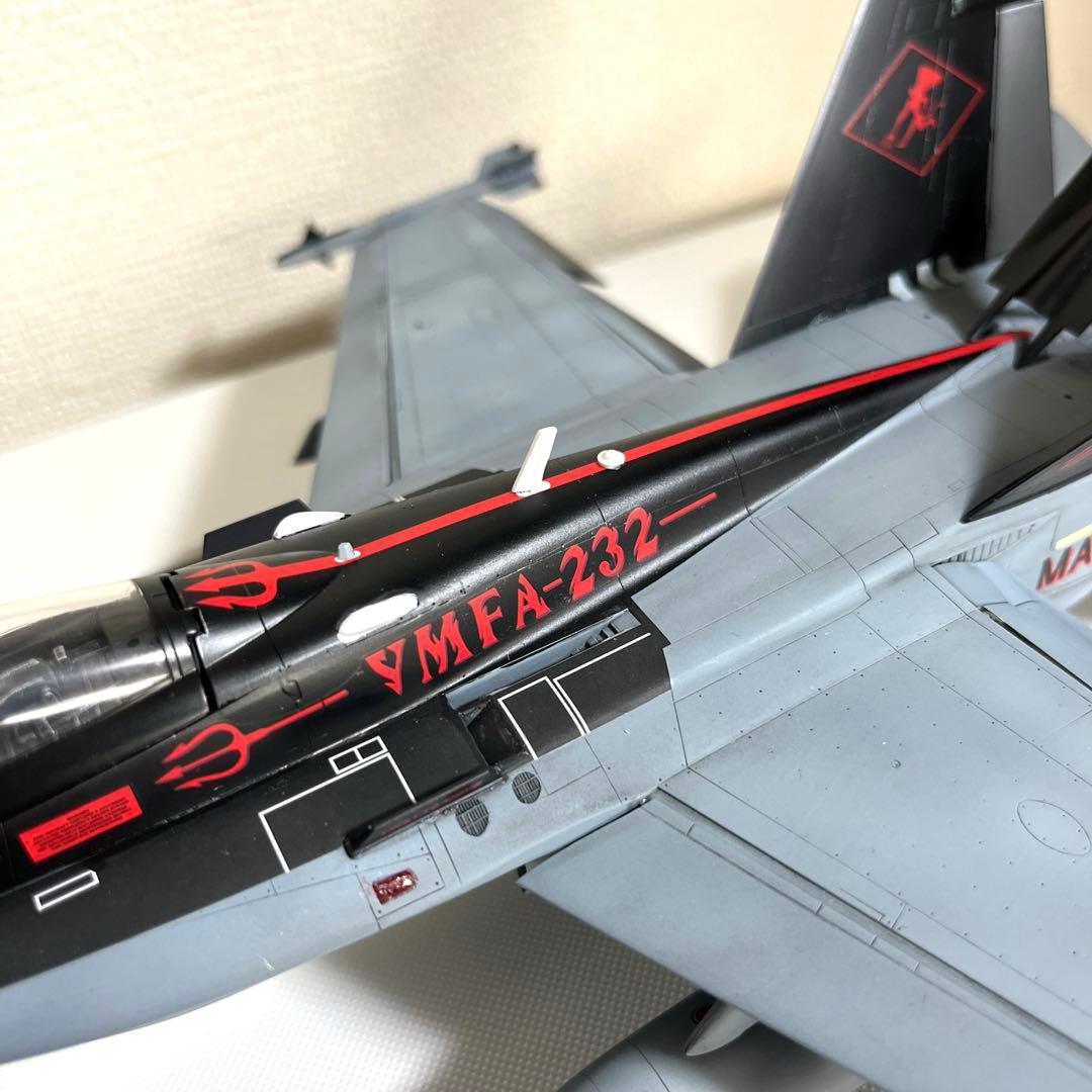 戦闘機プラモデル完成品1/48F-18ホーネット