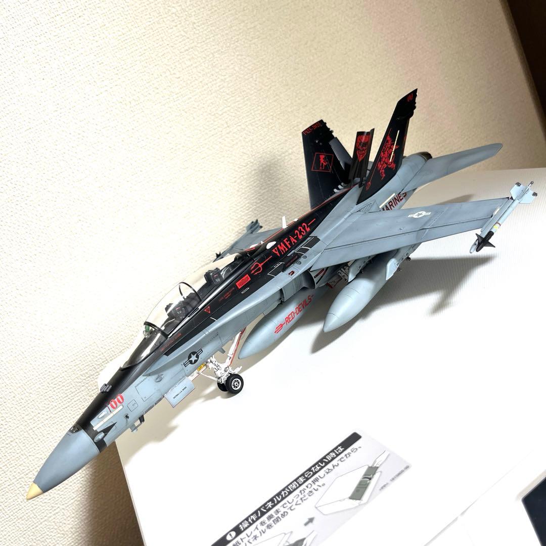 戦闘機プラモデル完成品1/48F-18ホーネット