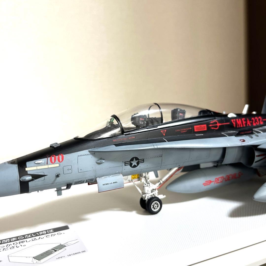戦闘機プラモデル完成品1/48F-18ホーネット