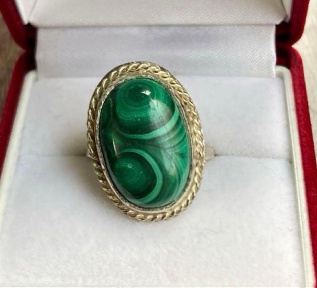 天然石　マラカイト　孔雀石　リング　彫金　指輪　SILVER