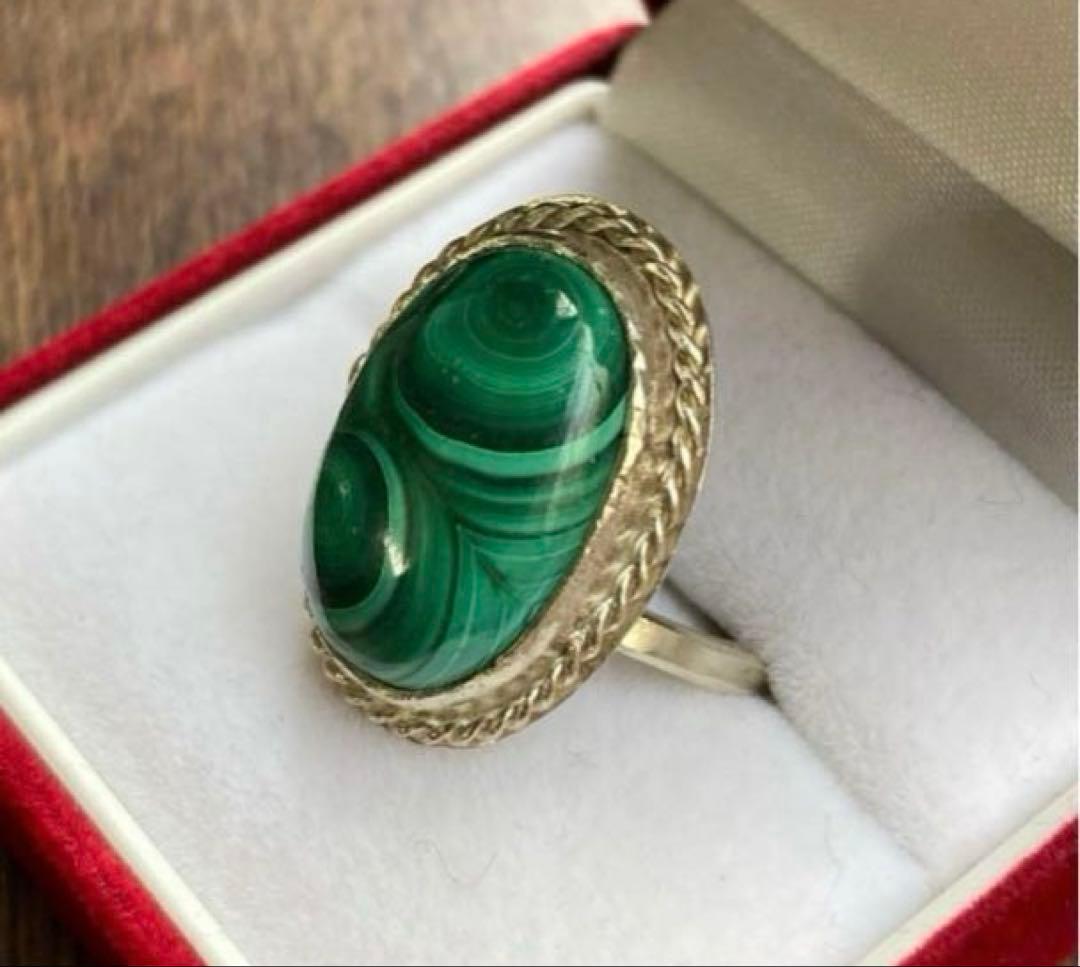 天然石　マラカイト　孔雀石　リング　彫金　指輪　SILVER