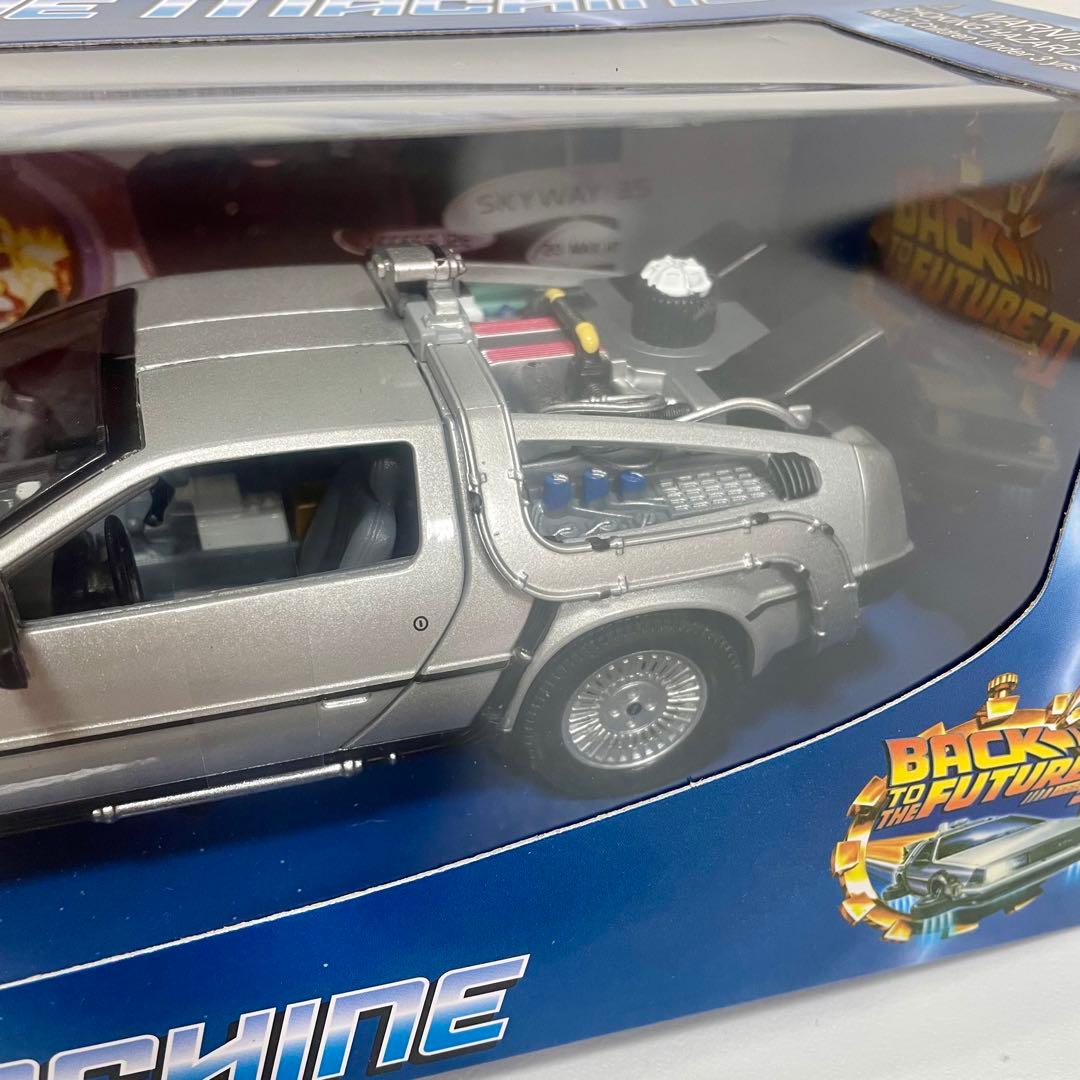デロリアン バックトゥザフューチャー ダイキャストカー ミニカー アメリカン雑貨
