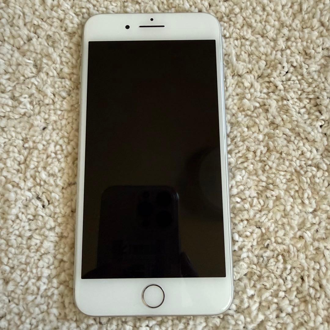 iPhone 8 plus シルバー 256GB