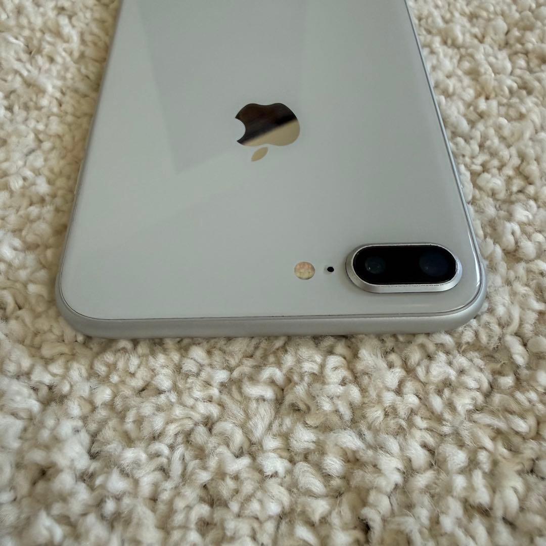 iPhone 8 plus シルバー 256GB