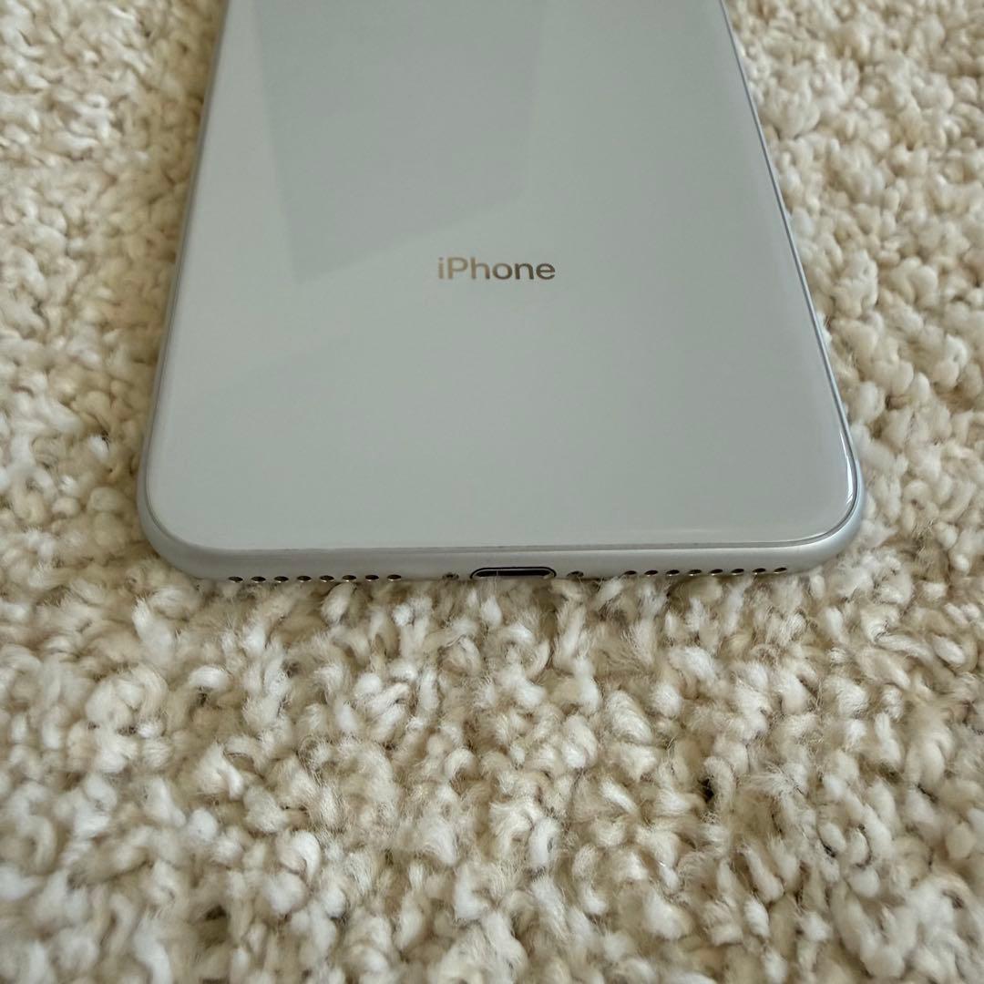 iPhone 8 plus シルバー 256GB