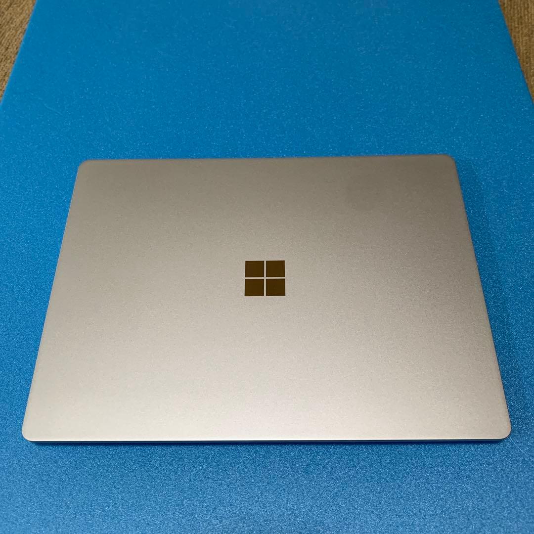 901 マイクロソフトSurface Laptop Go3 12.4タッチパネル