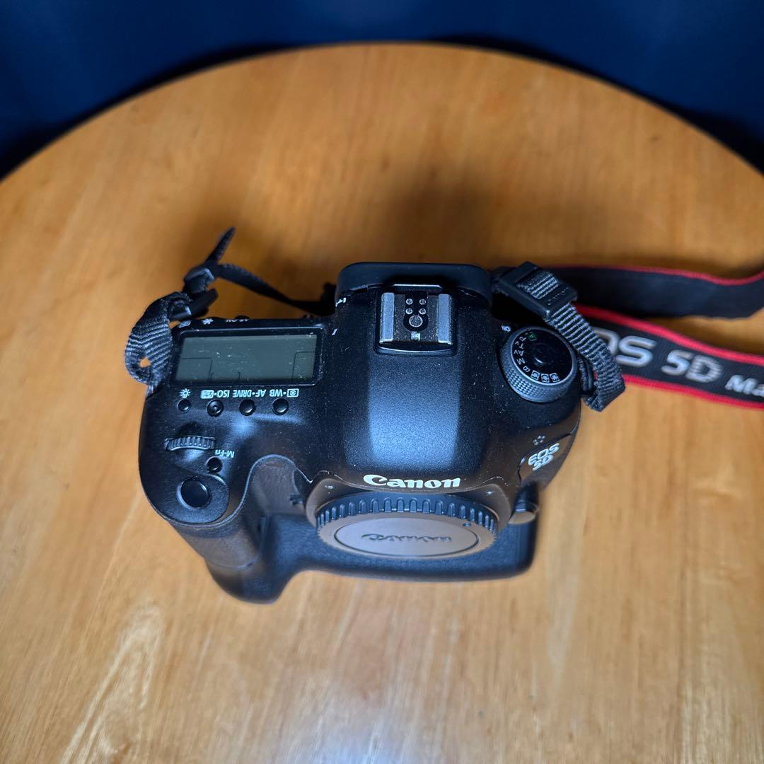 Canon EOS 5D Mark III 本体とレンズセット