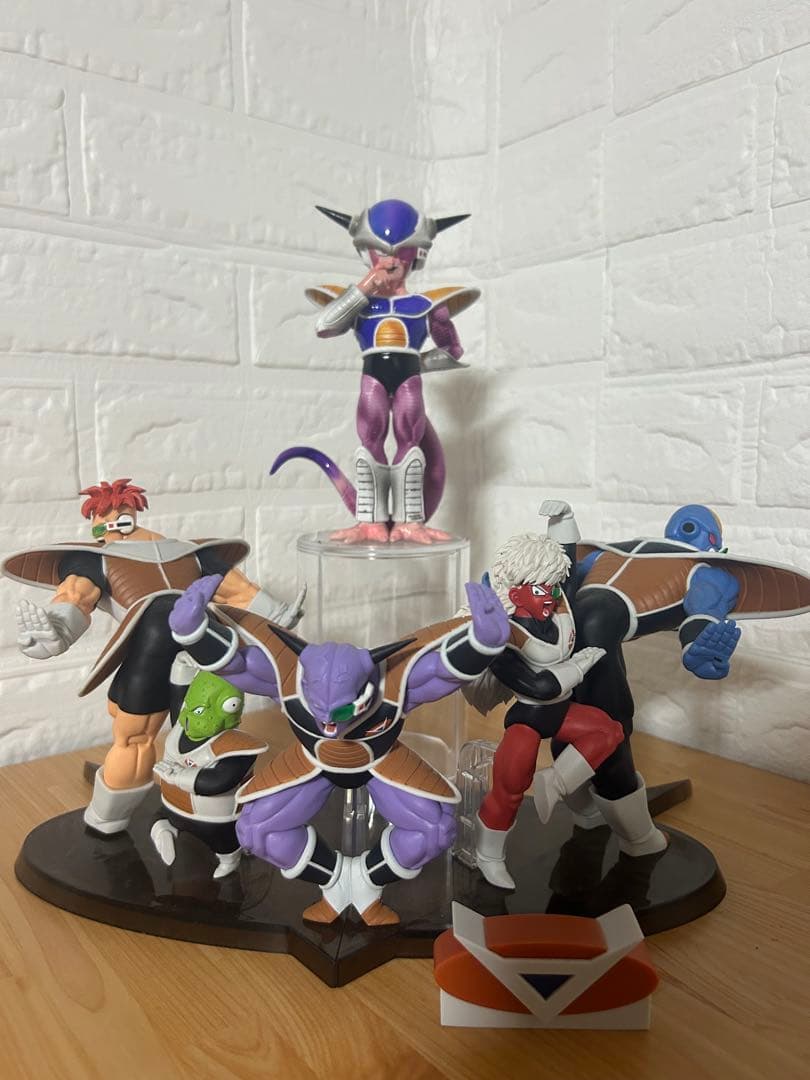 出陣フリーザ ギニュー特戦隊フィギュアセット