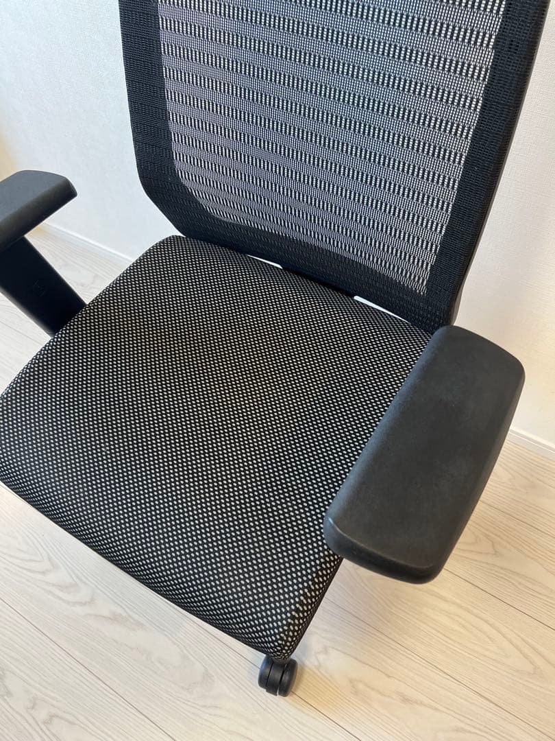 【週末限定値下】KOIZUMI コイズミ オフィスチェア メッシュ ブラック