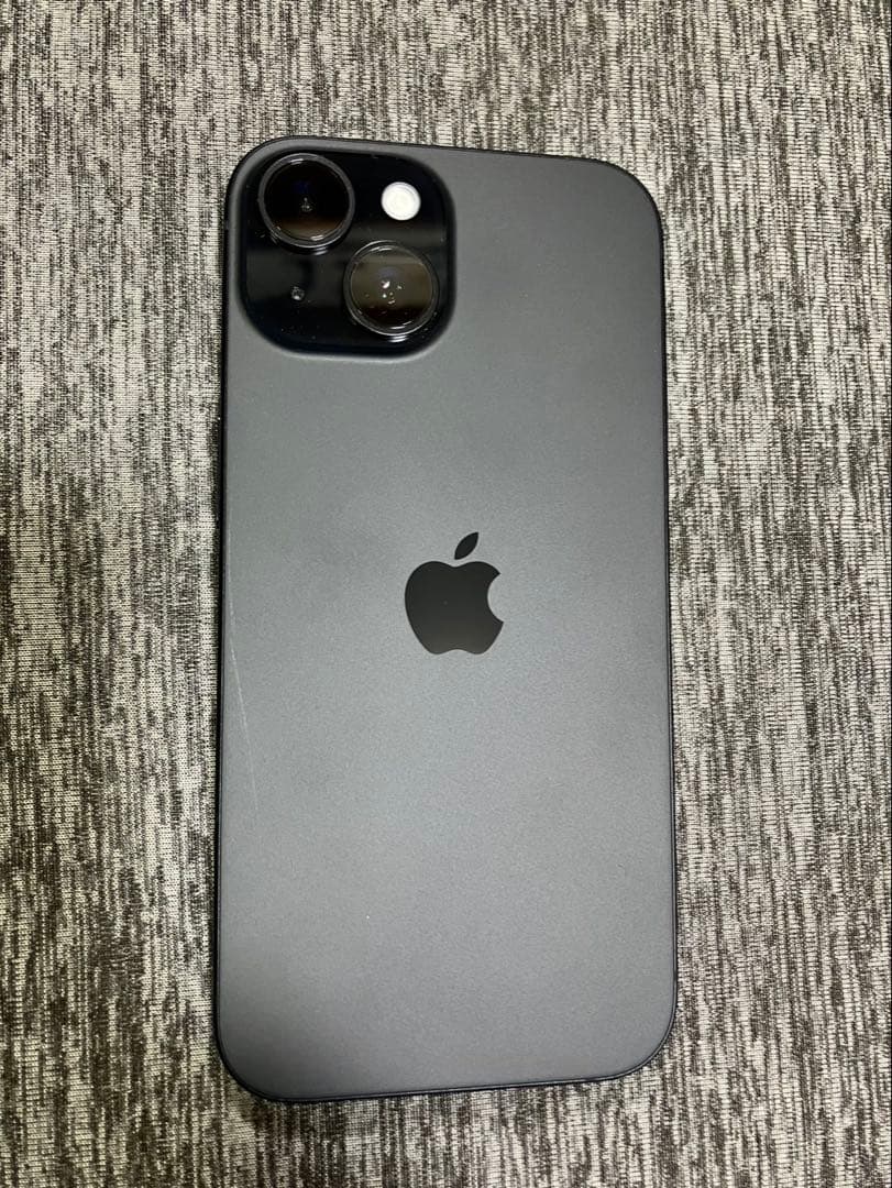 Apple iPhone 15 ブラック 128GB 本体 SiM無し 箱付き