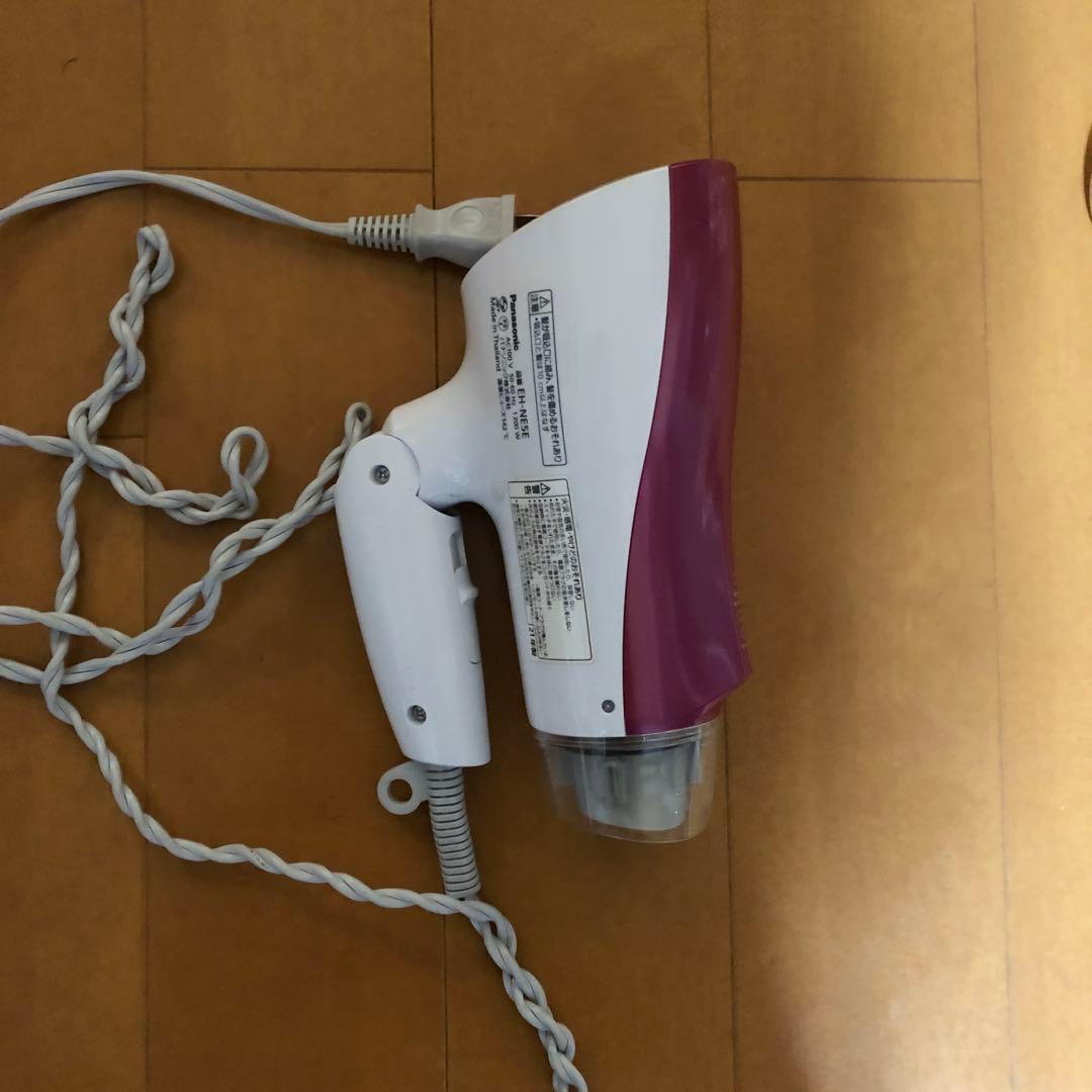 パナソニックドライヤーと巻き髪用ドライヤーです