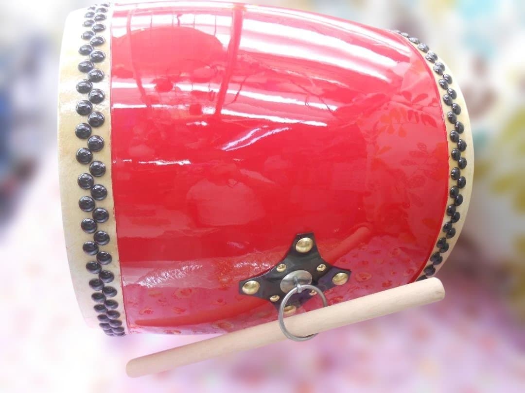 ☆新品未使用(送料無料)39.780円 エイサー大太鼓44cm*48cmバチ付