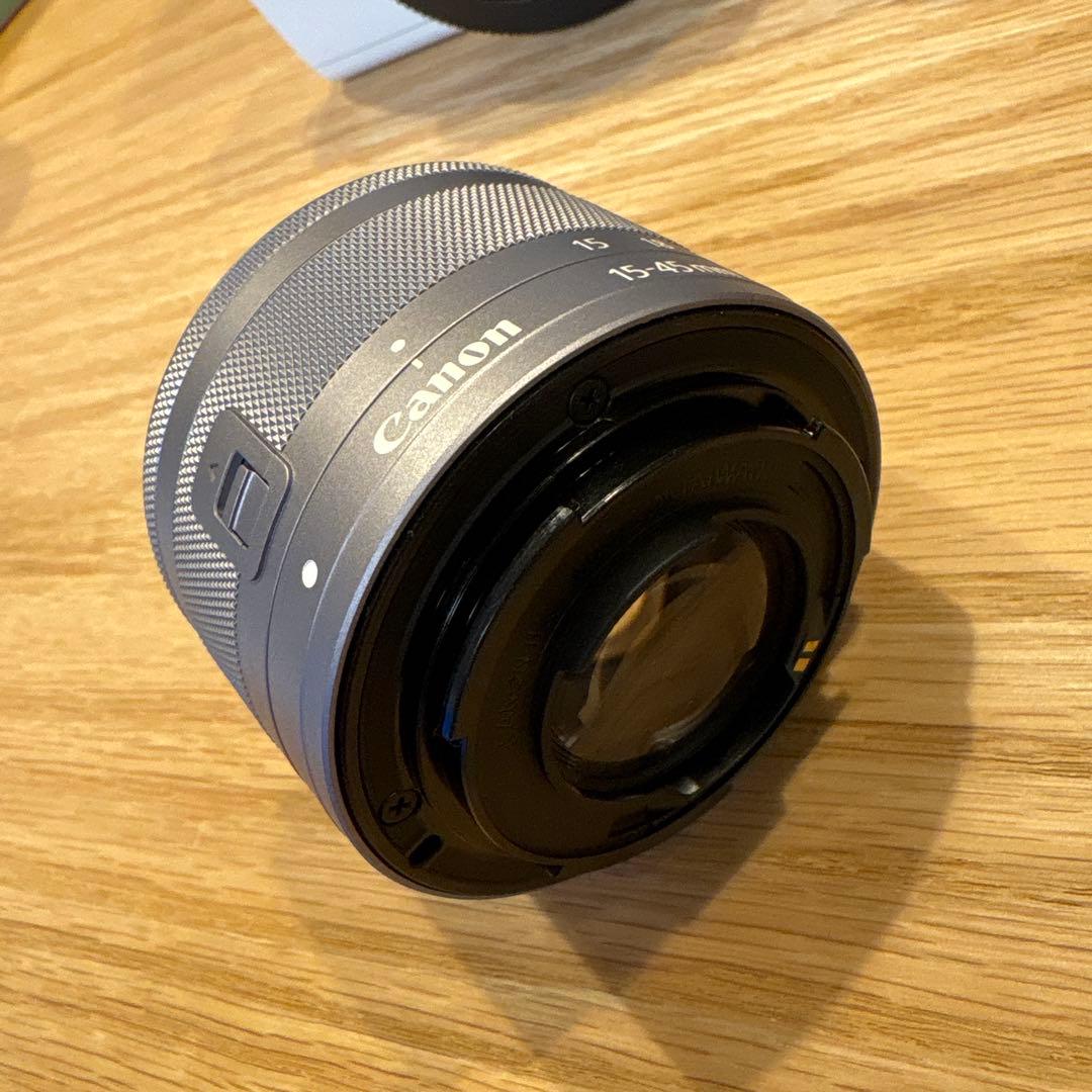 Canon EOS M100 ミラーレス一眼