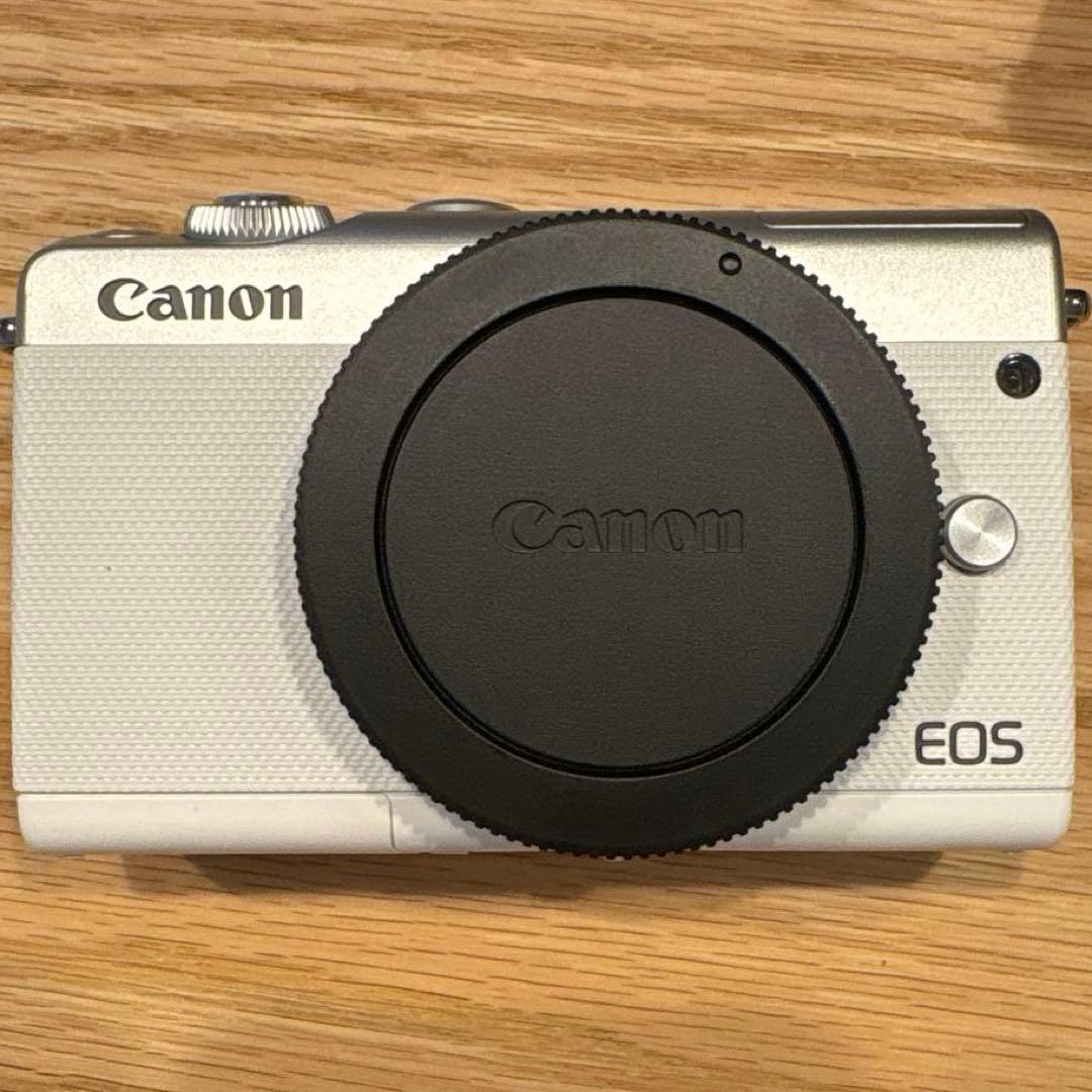 Canon EOS M100 ミラーレス一眼