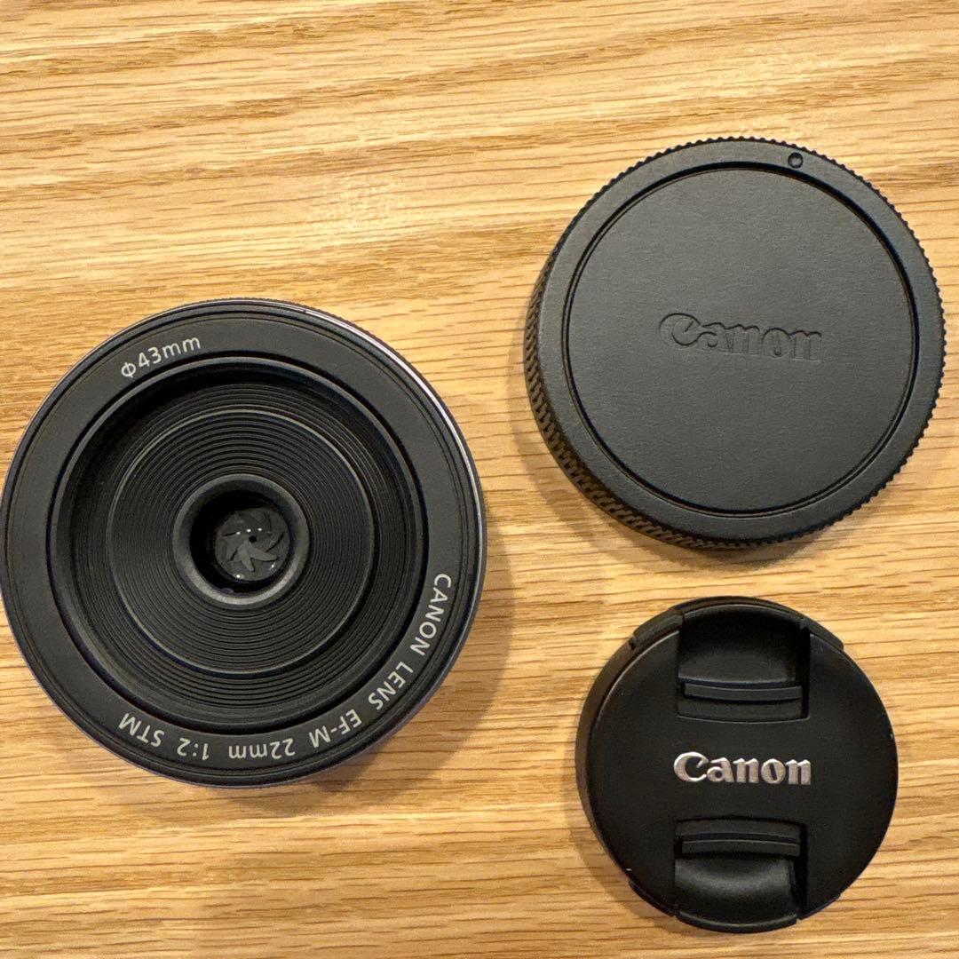 Canon EOS M100 ミラーレス一眼