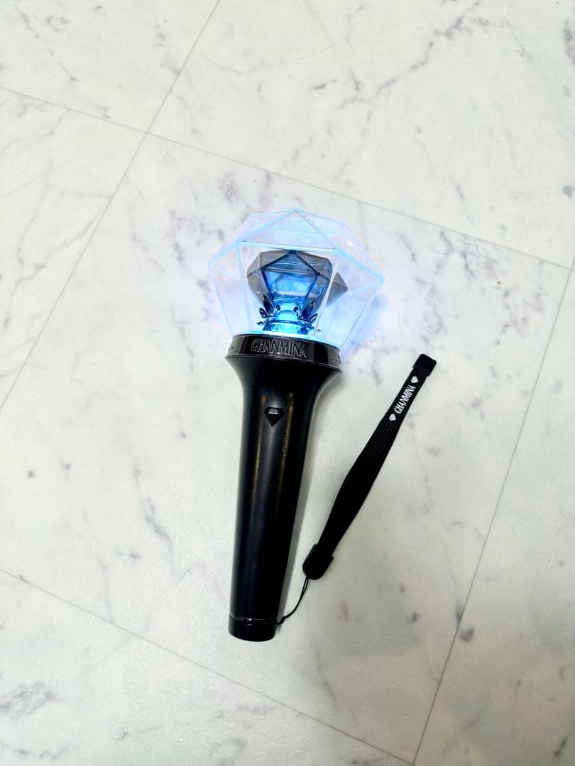 【匿名配送&即日発送可】ペンライト ちゃんみな AREA OF DIAMOND4