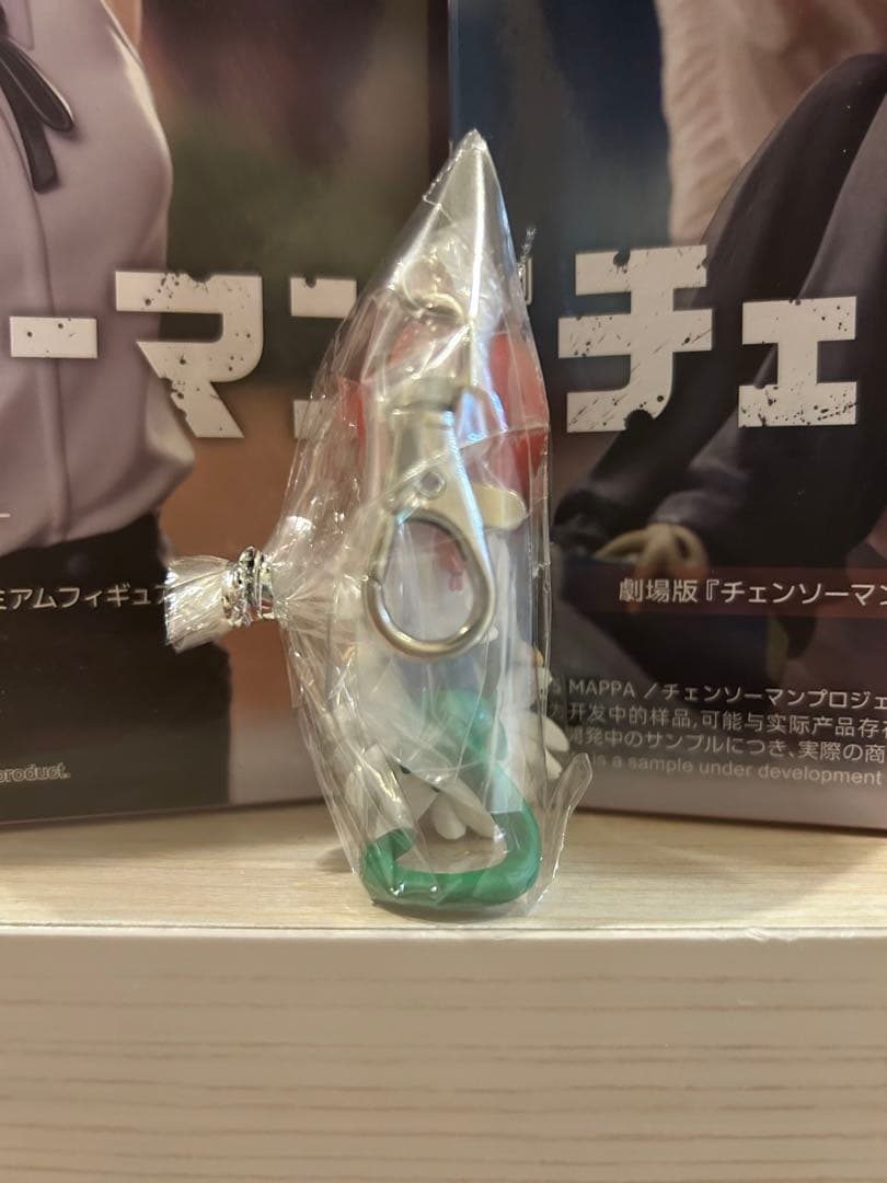 み*に様 【新品】劇場版 チェンソーマン レゼ編 レゼ 天使の悪魔　マキマ