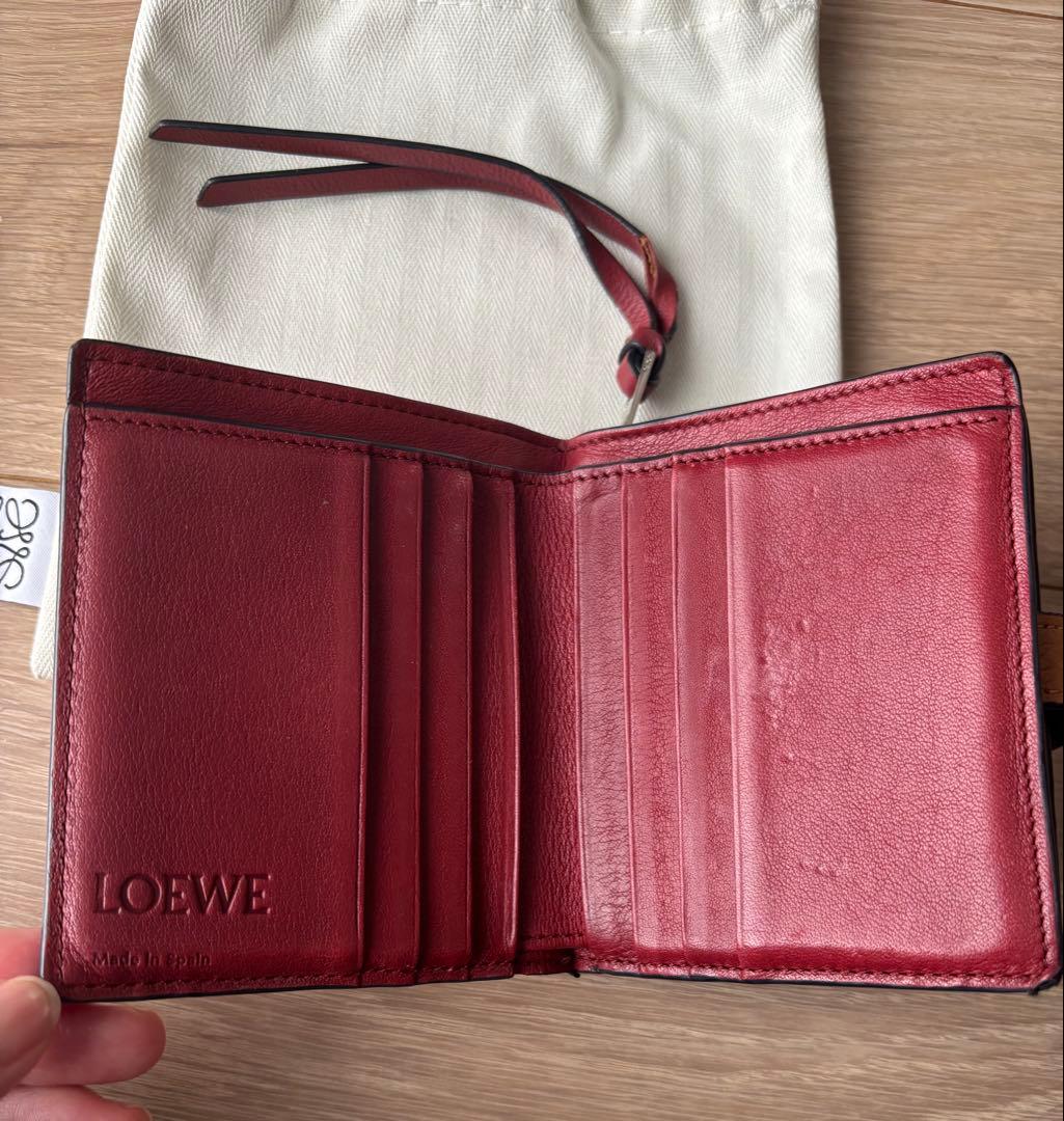 ロエベ コンパクトジップウォレット