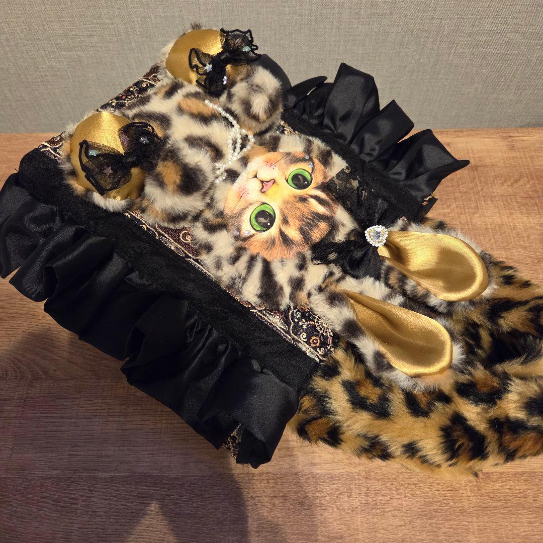 ゆ*ら様 コヤンイサムチョン　フリルトートバッグ　サンダーちゃん