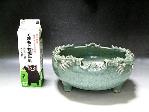 #蜂須賀家伝来 #豊臣秀吉公拝領 #砧青磁二匹龍三足大香炉 #紫光識箱入 徳島藩
