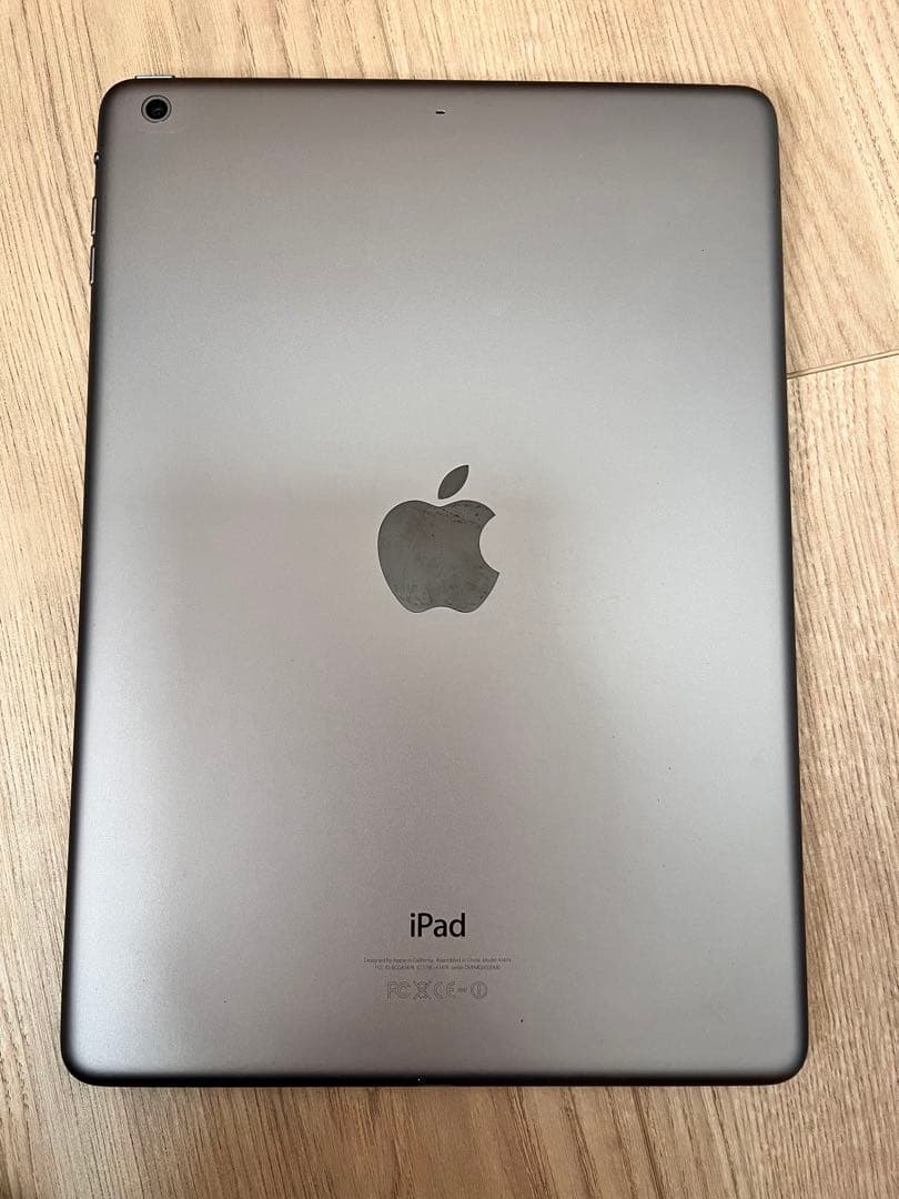 Apple iPad Air第一世代スペースグレー 本体