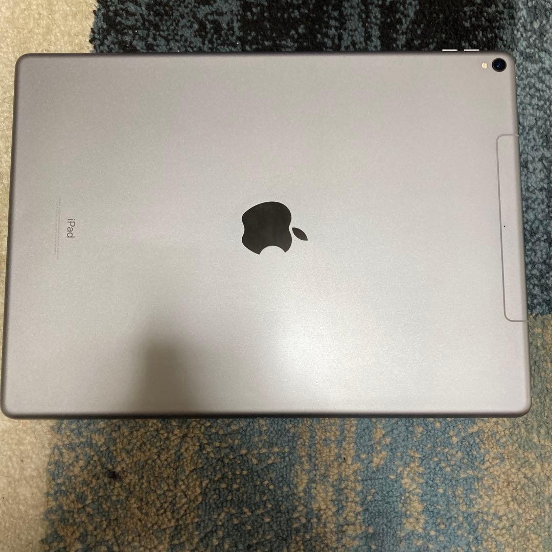 Apple iPad Pro 第一世代シルバー