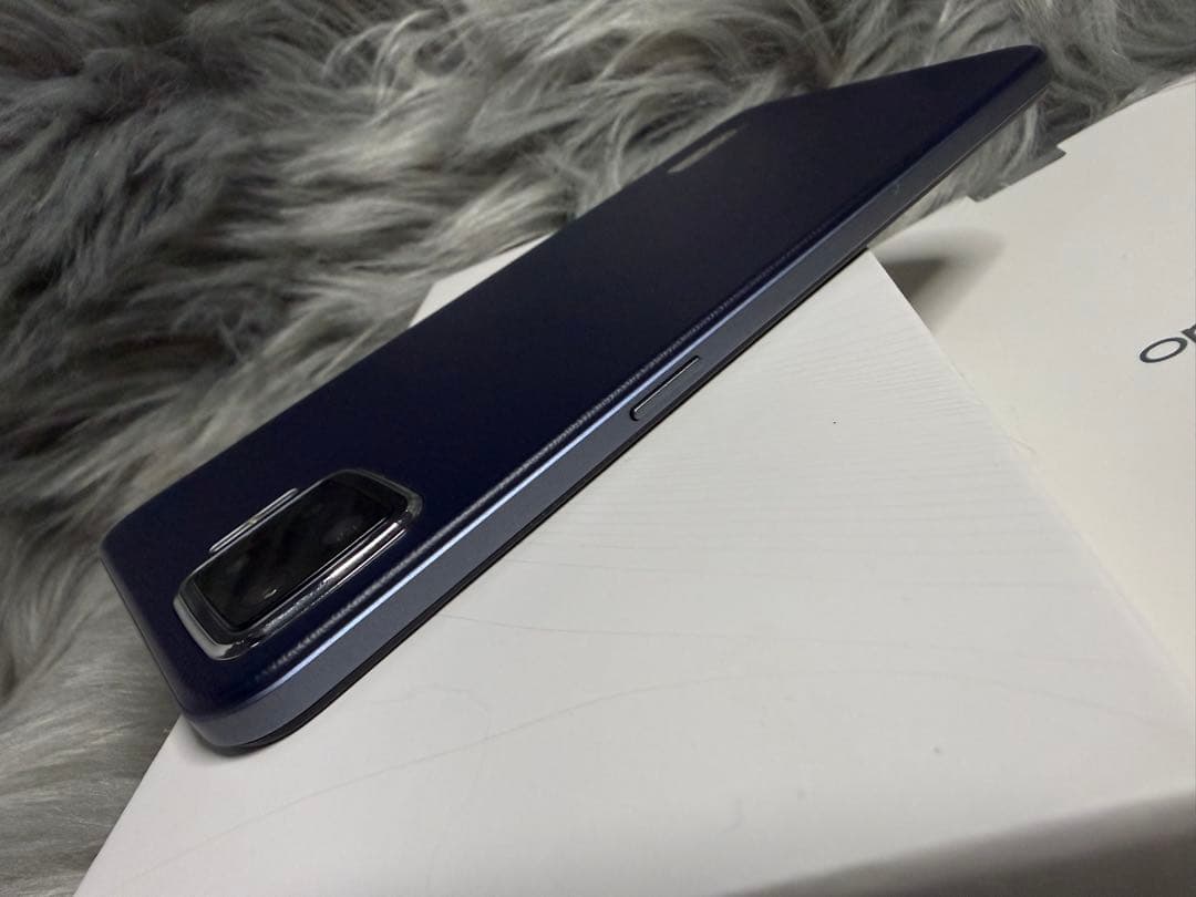 完動品 SIMフリー OPPO A73 64GB ネイビーブルー 美品