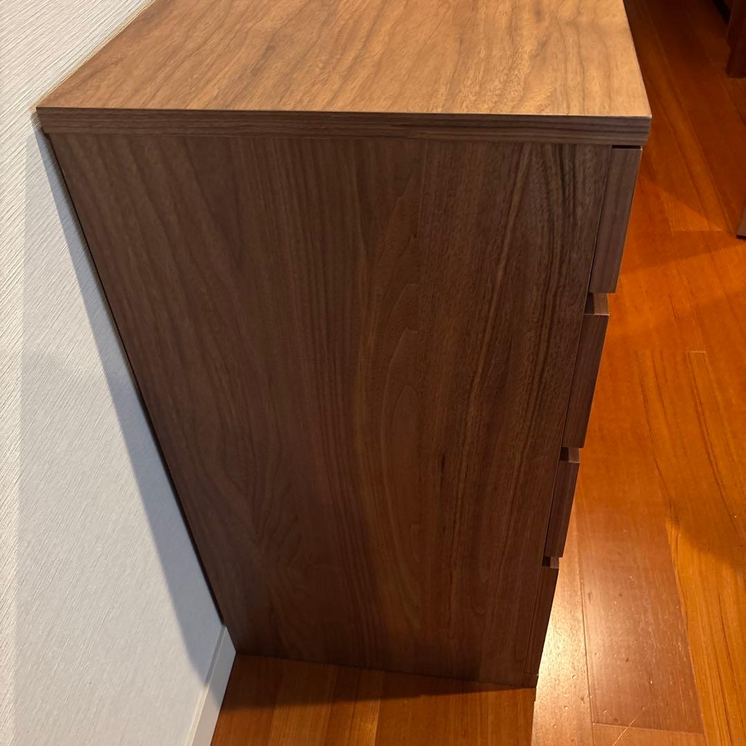 【美品】無印 木製チェスト４段　ウォールナット材突板 タンス 洋服