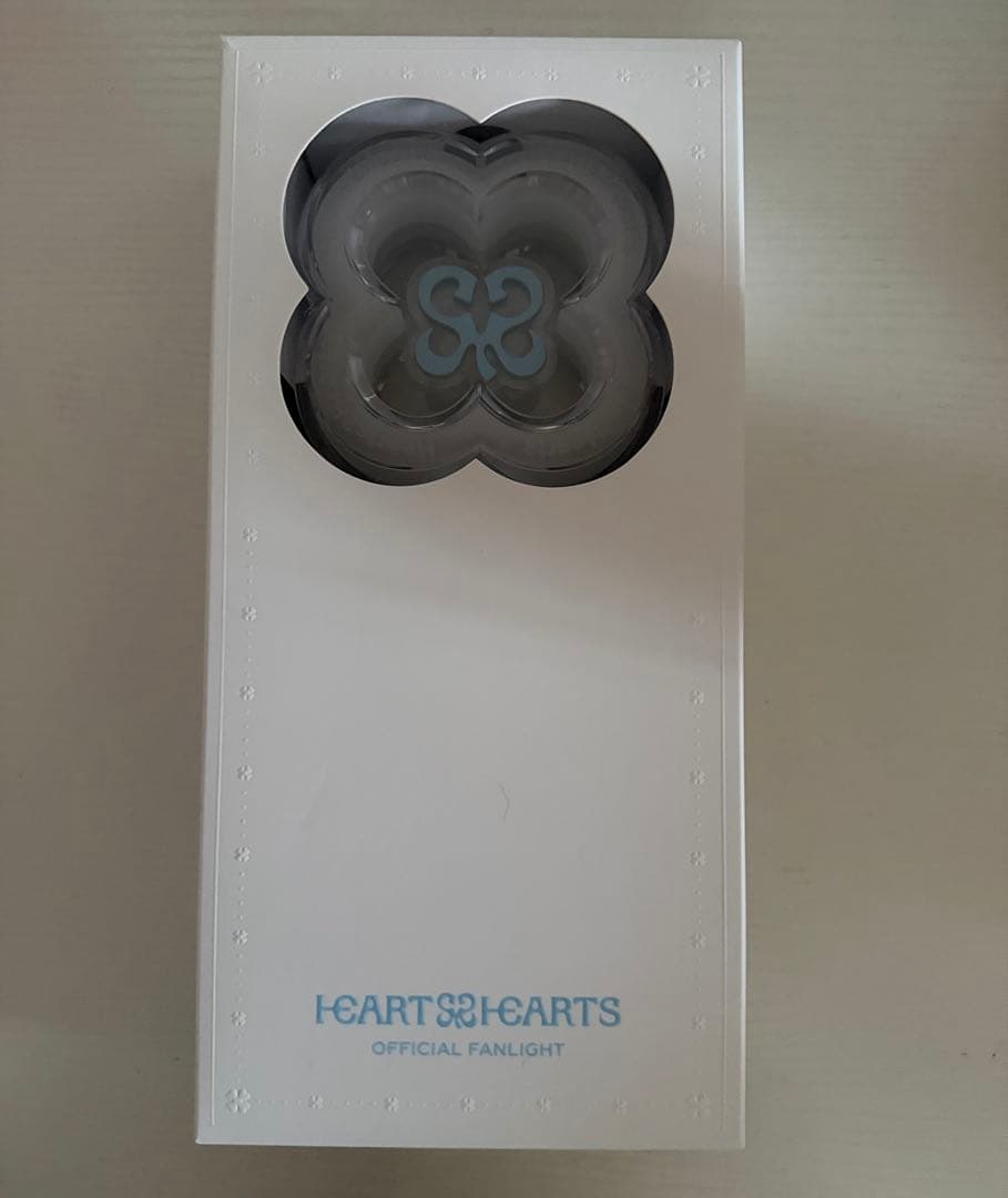 【未使用】Hearts2Hearts 公式ペンライト(イェオントレカ付き)