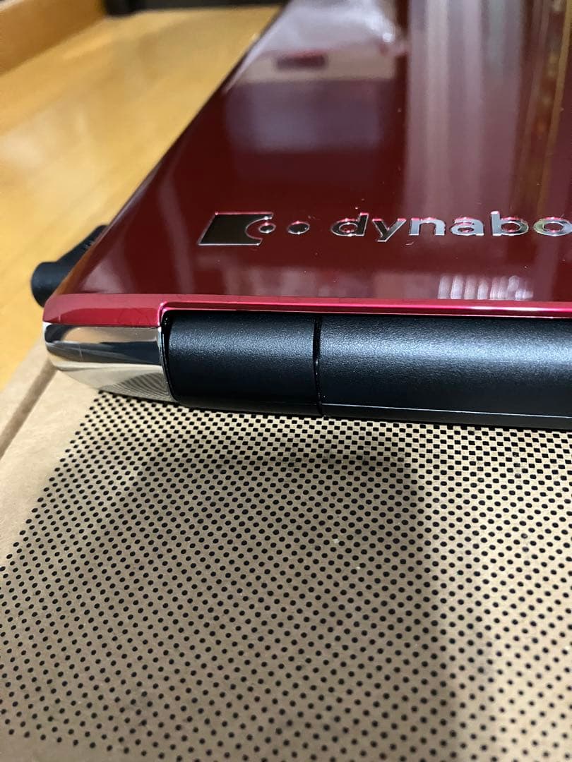 東芝ノートパソコン dynabook P1-T4KP-BR