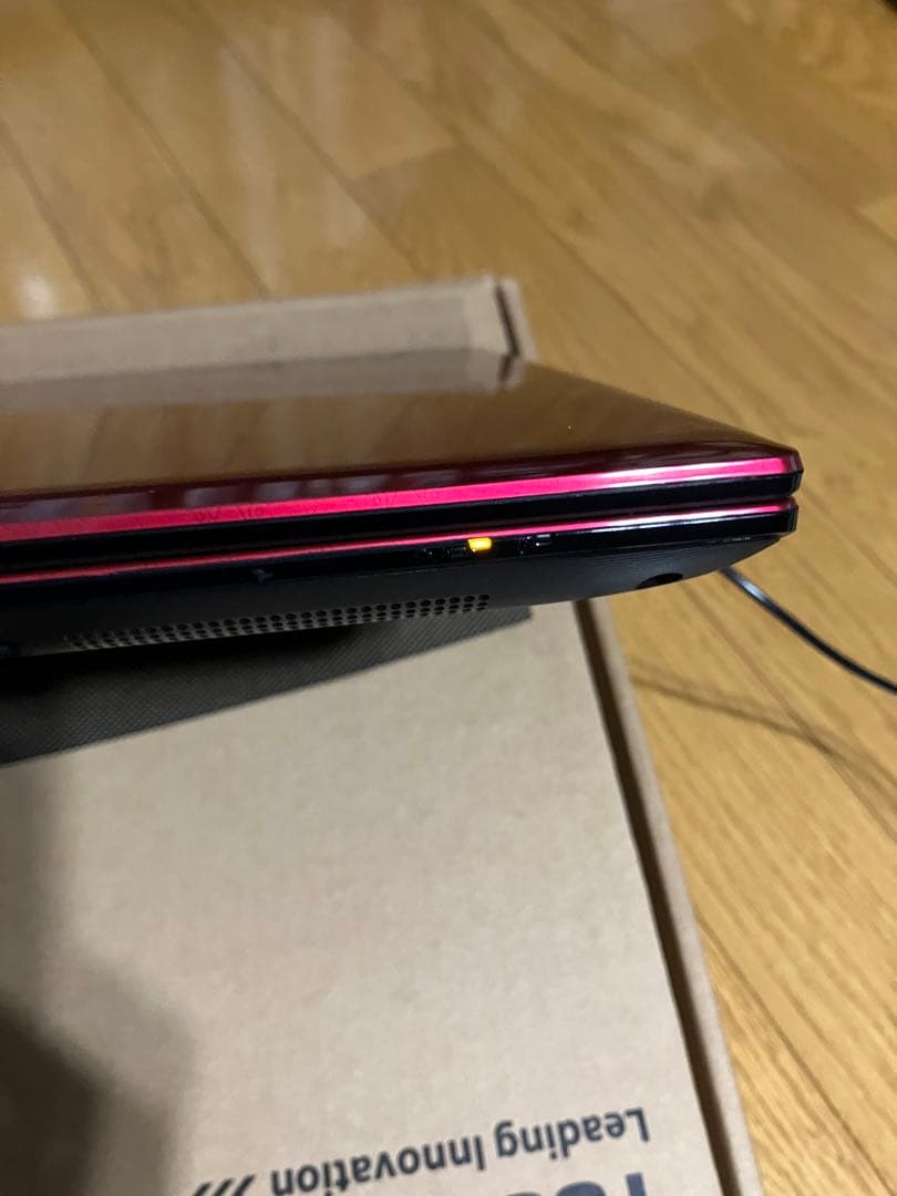 東芝ノートパソコン dynabook P1-T4KP-BR
