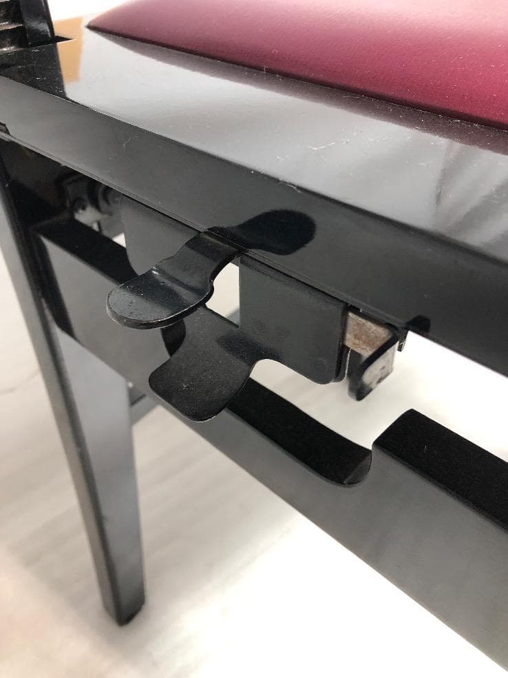 ※55762※YAMAHA背もたれ付きピアノ椅子（黒）